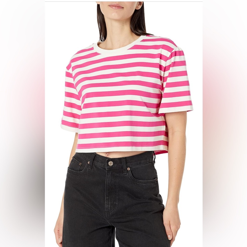 The Drop Women's Sydney Short-Sleeve Cropped Crew Neck T-Shirt..(NWT)medium